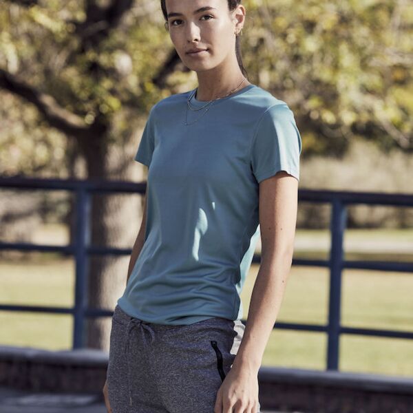 Clique Basic Active-T Women Thumbnail