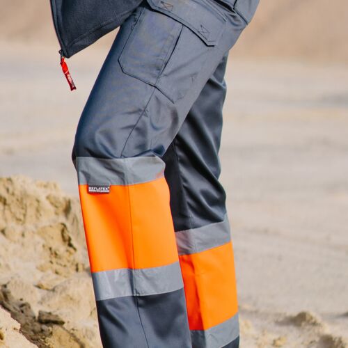 Kaksivärinen reisitaskuhousu Thumbnail