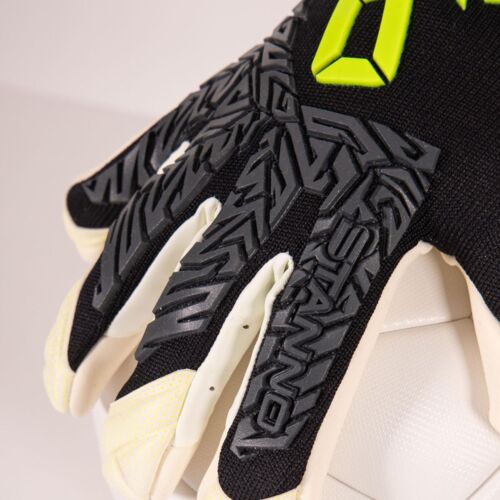Volare Ultra Goalkeeper Gloves III Thumbnail