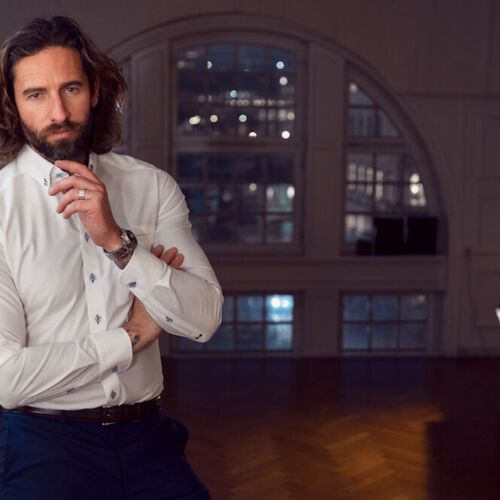 Red Bow 121 Slim Thumbnail