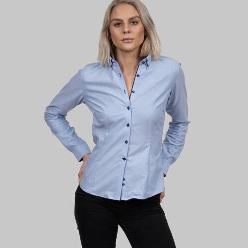 Red Bow 121 Woman Thumbnail